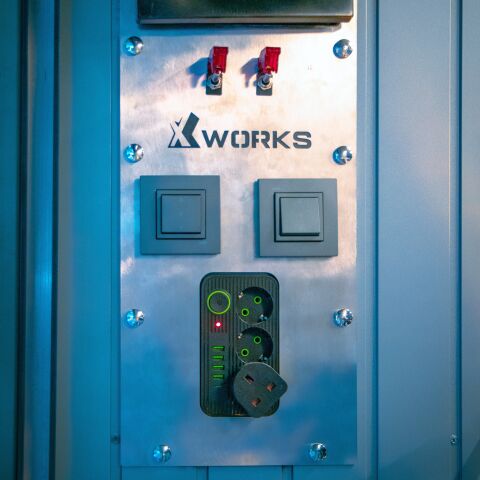 XWORKS POWER Container GEN2 Loft – Üst Kat Yaşam Alanlı Modüler Spor Konteyneri (CXXL025)