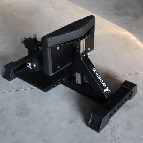 XWORKS Sissy Squat – Ön Bacak Antrenman Makinesi (FWX0030)