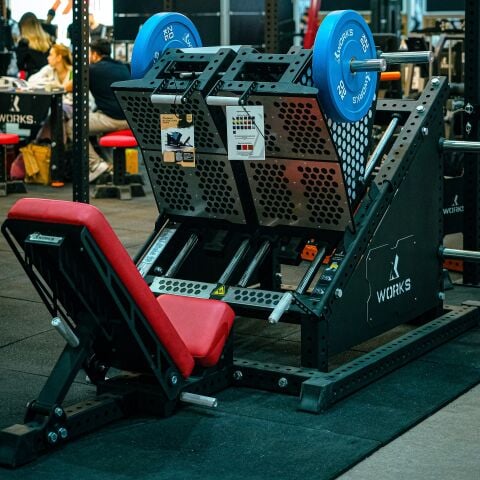 XWORKS Lateral Leg Press – Independent Platform Leg Machine (FWX0018)