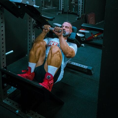 XWorks Pendulum Squat