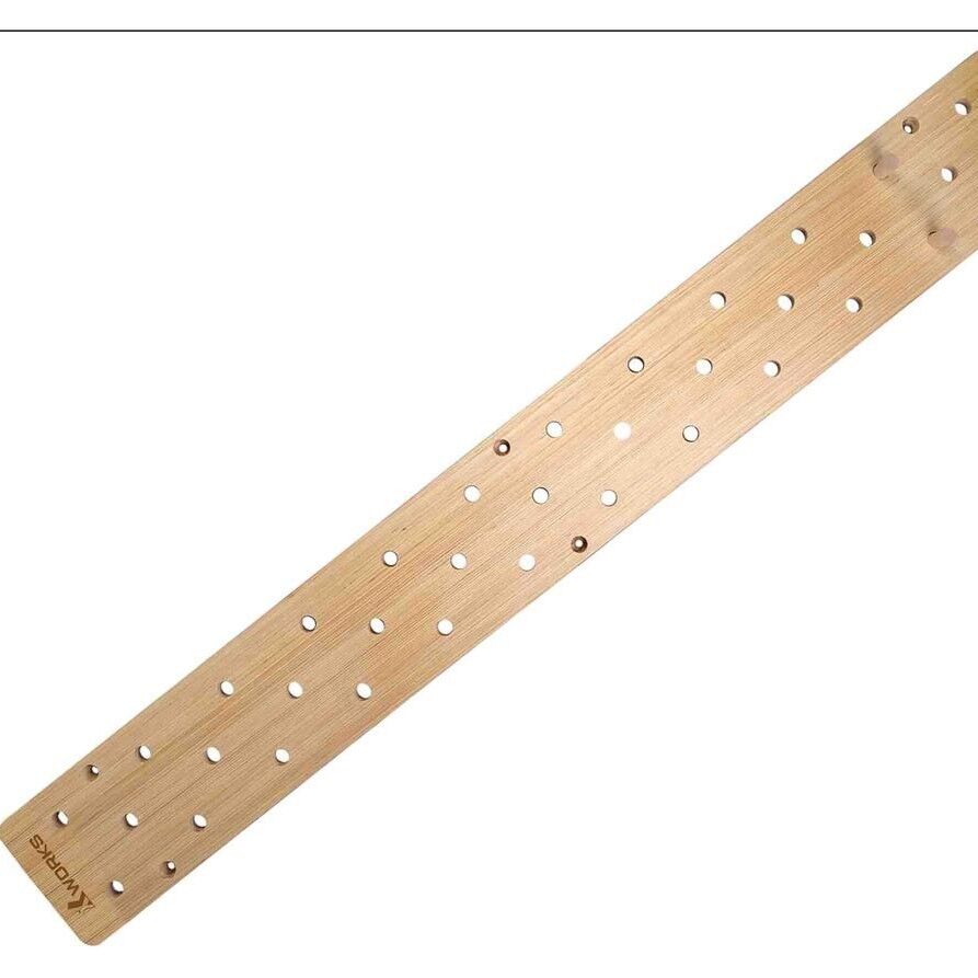 XWORKS Peg Board – Fonksiyonel Antrenman Tırmanış Tahtası (XW260000)