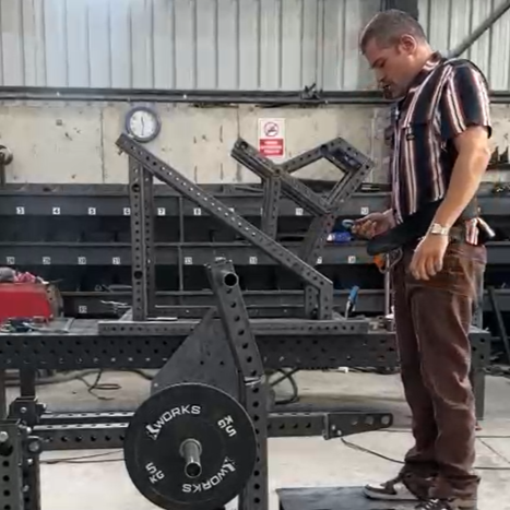XWORKS Belt Squat – Konforlu ve Güvenli Kemerli Squat Makinesi (FWX0802)