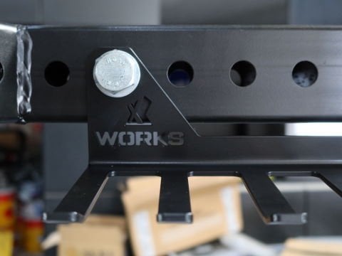 XWORKS Aksesuar Askısı – Duvar ve İstasyon Montajlı Aparat (FWA9010)