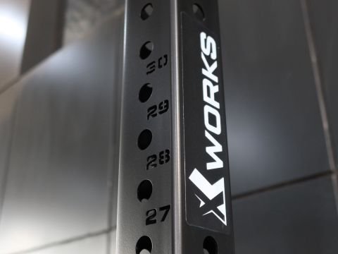 XWORKS XC1 Katlanır Squat Rack – Duvara Monte Taşınabilir İstasyon (FWX0032)